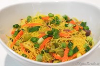 Singapore Chowmein (Rice Noodles)
