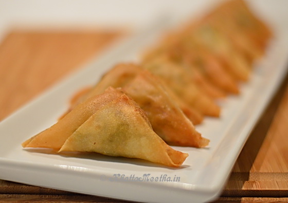 peas paneer samosas